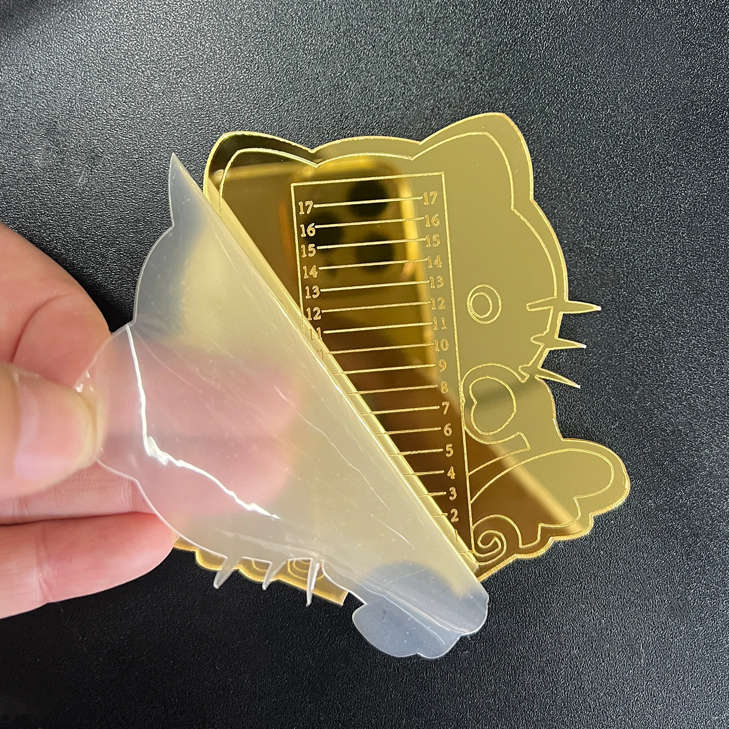 1pcs Gold Acrylic Mirror Nail Tips Ruler for Triming The Same Length Cute Cat Nail Length Measure Tool for Salon Home Nail Art